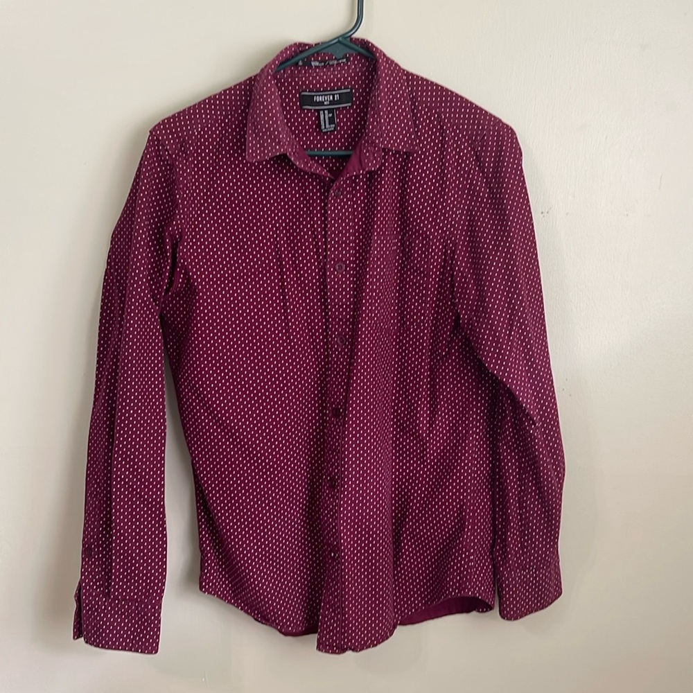 Forever 21 men’s extra small burgundy long sleeve button up